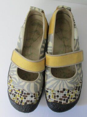 KEEN Mary Jane Harvest Mimosa Silver Zebra Loafer Flats Shoes Women's Size 9